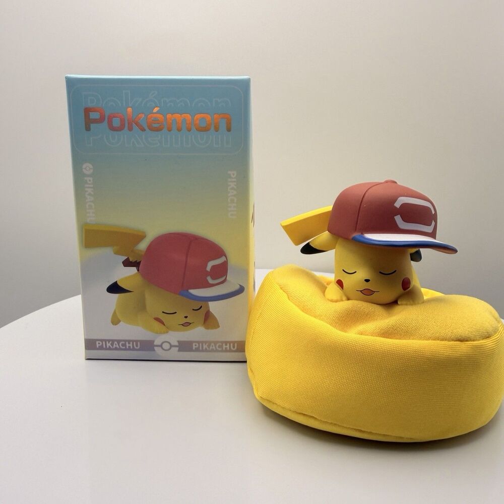 Pokemon Starry Dream Sleeping Series Figurine - PIKACHU